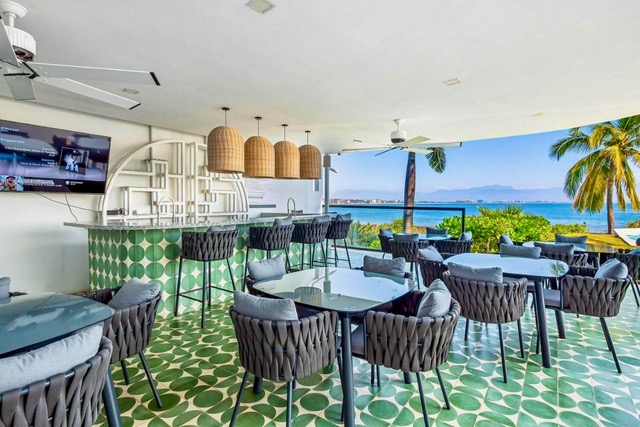 Tizate has both an indoor and outdoor restaurant and bar, all overlooking the ocean.